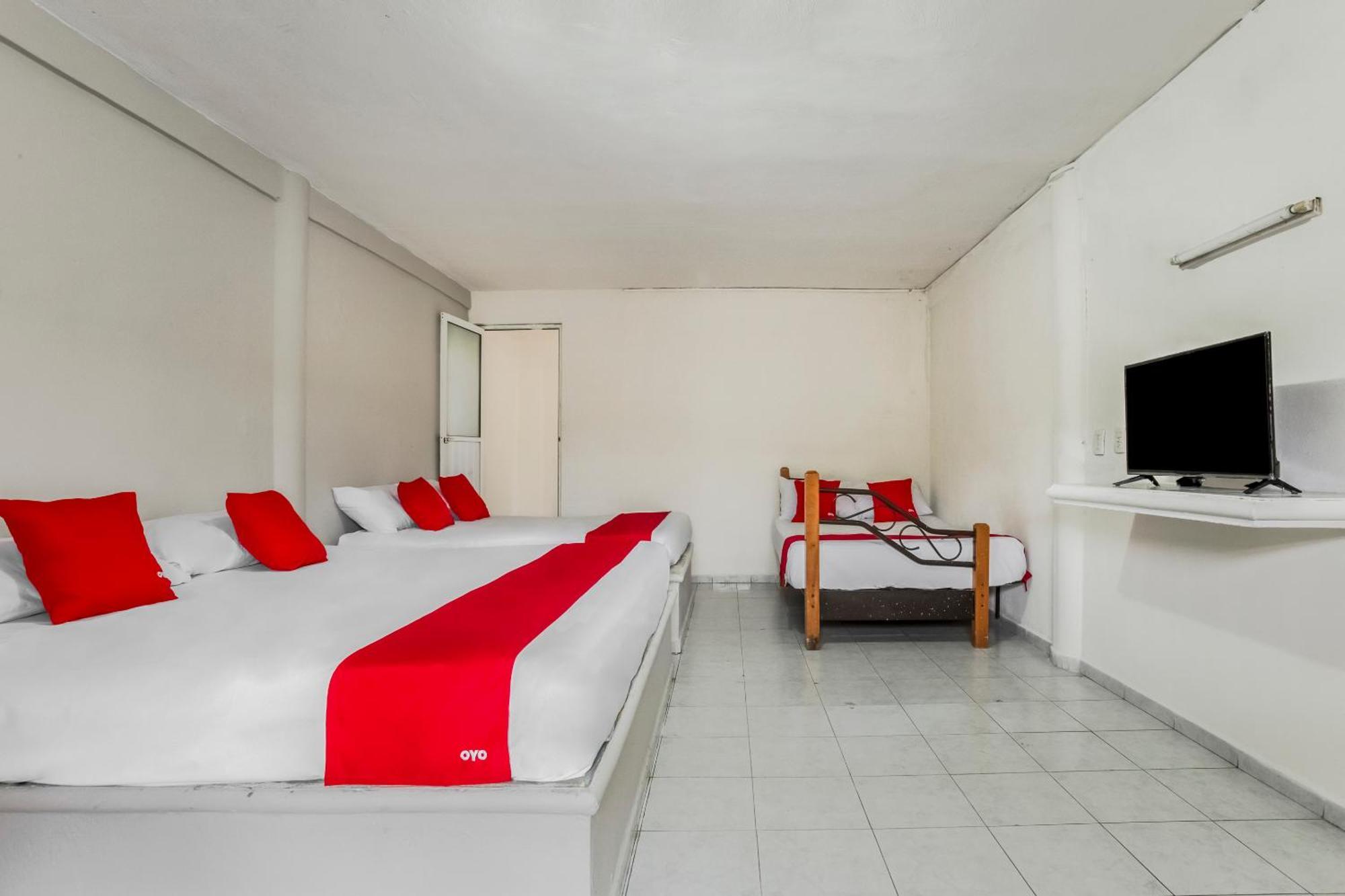Oyo Hotel Jaguar Cancun Dış mekan fotoğraf
