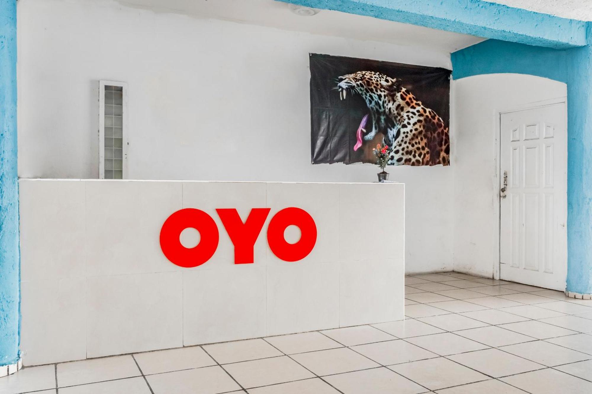 Oyo Hotel Jaguar Cancun Dış mekan fotoğraf